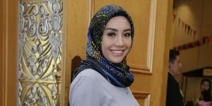 Lagi Digosipkan Pacaran, Shinta Bachir Ternyata Tak Masalah dengan Imej Playboy Vicky Prasetyo