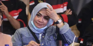 Lagi-Lagi Rieta Amilia Tak Hadiri Sidang Gugatan Gono Gini Bernilai Rp 300 Miliar, Gideon Tengker Menduga Ada Pengalihan Aset