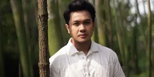 Lagu 'Lewat Semesta' Dapat Sambutan Baik, Yogie Nandes Bikin Live Virtual Showcase Untuk Sapa Pendengar di Malaysia