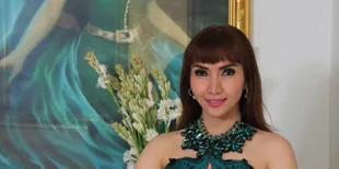 Lakukan Ritual Kejawen, Roro Fitria Nampak Seperti Jenazah