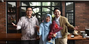 Lama Tak Muncul, Ronny Sianturi Serahkan Uang Rp399 Juta untuk Bantu Perekonomian Warga di Tengah Pandemi