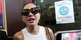 Laporan Nikita Mirzani Naik ke Penyidikan, Lolly Akan Kembali Diperiksa - Alat Bukti Sudah Jelas