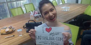 Laura Basuki Hangout di Kantor KapanLagi.com&#174;