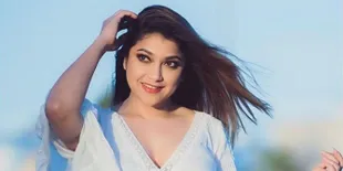 Lebaran di Los Angeles, Sarah Azhari  Minta Kue ke Saudara dan Tak Pernah Beri Anak Angpau