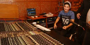 Lebaran Teuku Rassya Mudik Ke Bali