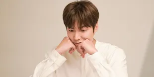 Lee Min Ho Pose Ganteng dengan Sweater, Komentar Raden Rauf Jadi Sorotan