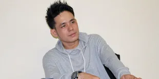 Lelaki Ini Mengaku Pernah Khilaf Duniawi Kepada Dewi Perssik