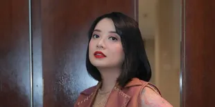 Leony Vitria Pertanyakan Manfaat Pajak, Sindir Keras: Pejabatnya Doang yang Makin Kaya!