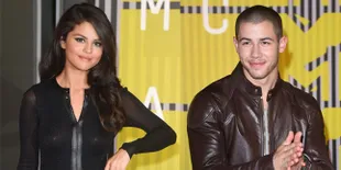Lepas dari Justin Bieber, Selena Gomez Mulai Dekati Nick Jonas?