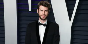 Liam Hemsworth Akhirnya Tertangkap Mesra Bareng Pacar Barunya, Gabriella Brooks