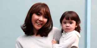 Libur Lebaran Ke Eropa, Gisel dan Gading Marten Bakal Bawa Gempi
