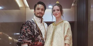 Lihat Perjuangan Istri Melahirkan, Randy Pangalila Pikir-Pikir Buat Punya Anak Lagi