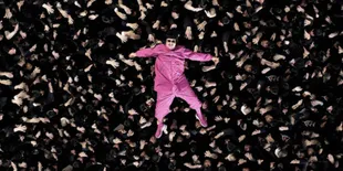Lirik ‘Bounce’, Lagu Terbaru Oliver Tree untuk Album Ketiganya