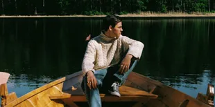 Lirik ‘Row Your Boat’, Lagu Terbaru dari Peder Elias