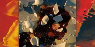 Lirik &#8216;Something Wrong&#8217;, Lagu Terbaru dari Hand Habits