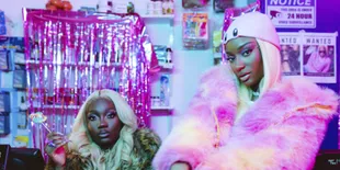 Lirik 'Disturbing U', Lagu Terbaru Darkoo feat. Ayra Starr