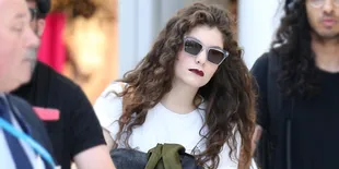 Lorde Punya 'Kembaran' Dari Dua Dunia Sekaligus, Percaya?