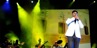 Maher Zain Tampil Bersama Fadly di Penghujung Konser