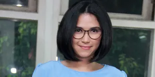 Main di 'PESANTREN IMPIAN', Dinda Kanyadewi Berubah Jadi Kalem