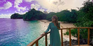 Main ke Malang, Aurel Hermansyah Pamer Pantai Eksotis sampai Kunjungi Korban Bullying