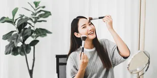 Makeup Meleleh karena Cuaca Panas? 5 Trik Simpel Ini Biar Tetap On Point Seharian