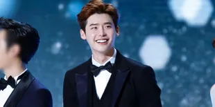 Makin Bikin Leleh, Lee Jong Suk Kirim Kado Untuk Seorang Fans