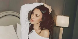 Makin Body Goals, Sophia Latjuba Bagikan Rutinitas Cantiknya Selama Berdiam Diri di Rumah