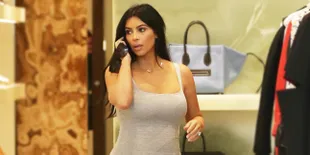 Makin Cantik Saat Hamil, Kim Kardashian Pamer Perut Buncitnya