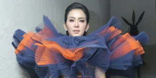 Makin Elegan, Akankah Syahrini Pakai Hijab Setelah Menikah?