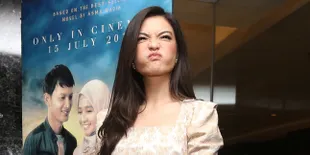 Makin Hollywood, Raline Shah Selfie Bareng Bintang 'STAR TREK'