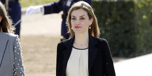 Makin Hot &#38; Menggoda, Ada Yang Baru Dari Ratu Letizia