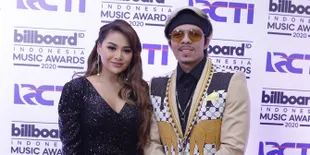 Makin Mesra, Atta Halilintar dan Aurel Hermansyah Minta Doa untuk Hubungan Mereka