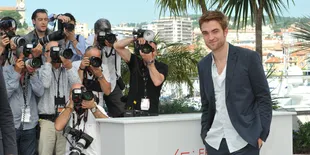 Makin Tenar, Robert Pattinson Lupa Rasanya Jadi 'Orang Susah'