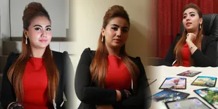 Mama Ella: Kepala Sekolah SMA-ku Pun Minta Diramal