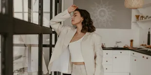 Manfaatkan Sudut di Rumah, Ide Angle Foto Ini Bikin Jepretanmu Selevel Selebgram