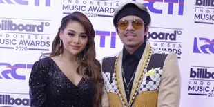 Manisnya Atta Halilintar Video Call Aurel Hermansyah Pamer Peliharaan Kura-Kura