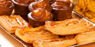 Manisnya Momen Kumpul Sahabat di Pattiserie Terbaik Jakarta