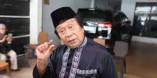 Mansyur S Kenang 56 Tahun Menikah dengan Mendiang Istri, Salehah dan Jago Masak