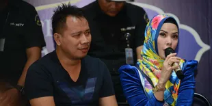 Mantap Bercerai, Angel Lelga Minta Vicky Prasetyo Introspeksi Diri - Pisah Rumah