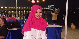 Mantap Hijrah, Five Vi Minta Fans Untuk Hapus Foto-Foto Dirinya Tanpa Hijab