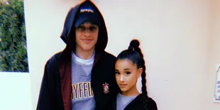 Mantap Putus, Ariana Grande Kembalikan Cincin Berlian 1,5 Miliar Pada Pete Davidson