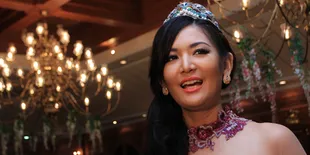 Maria Selena Siap Lepas Mahkota