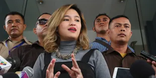 Marshanda Main Film Karena Ayahnya Kedapatan Jadi Pengemis?