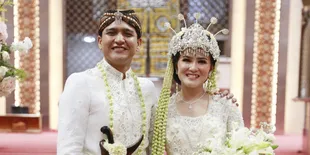 Masayu Clara Lahirkan Bayi Kembar Secara Caesar, Tak Sadar Sudah Pembukaan - Berat Badan Bayi Kurang