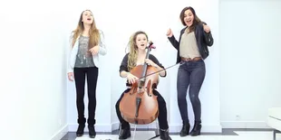 Mash-up Lagu-lagu Hip Hop Ini Keren Banget! Simak Deh
