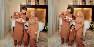 Masih Edisi Lebaran, Lesti Kejora Posting Foto Keluarga dengan Outfit Kembaran yang Kece Parah
