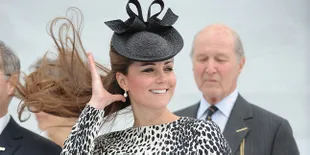 Mau Tahu Gaya Busana Natal Ala Kate Middleton?