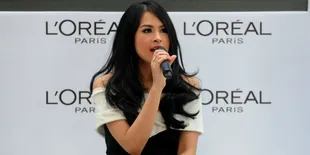 Maudy Ayunda, Gadis Oxford dengan Warna Rambut Hitam Penuh Pesona
