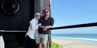 Meisya Siregar Ungkap Putra Bungsu Nyaris Terseret Ombak di Bali