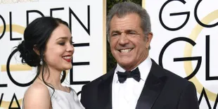Mel Gibson &#38; Rosalind Ross Kembali Hadir di Red Carpet Oscar 2017